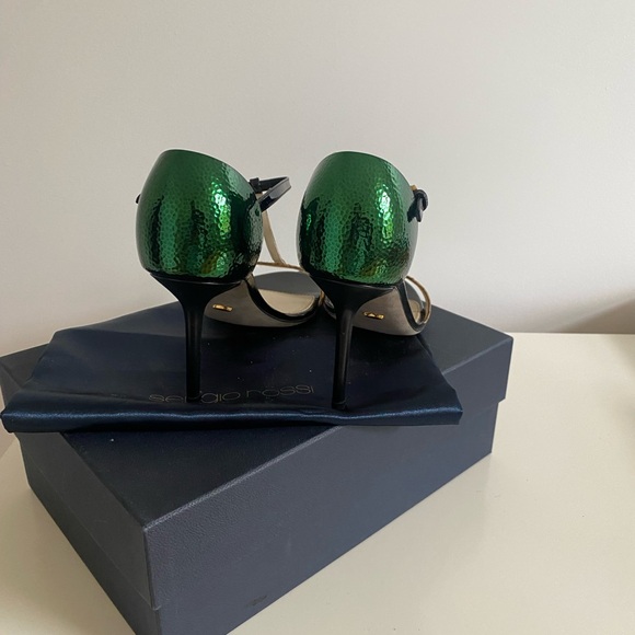 Sergio Rossi 💎 Black Patent Leather T-Strap Sandals - Size 38.5 (Fits US 8) - Picture 7 of 10